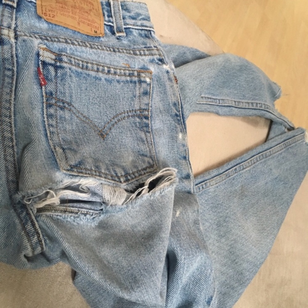 Levi’s with butt slit